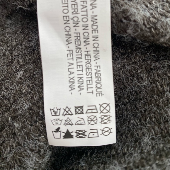 Zara Boxy, Textured Shirt In Gray - Picture 3 of 4